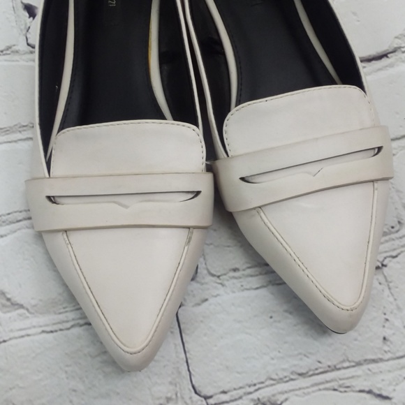 White Pointy Toe Loafer Flats - Picture 5 of 8